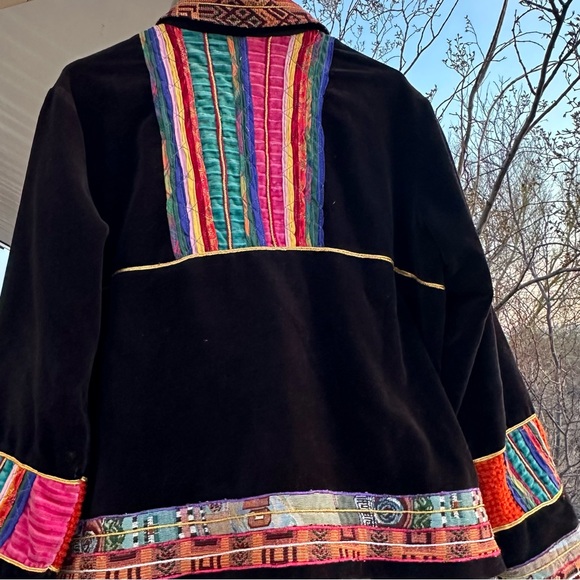 COLDWATER CREEK GYPSY COAT Jacket Size L Black VELVET‎ Bold Tapestry Art to Wear - Picture 5 of 10